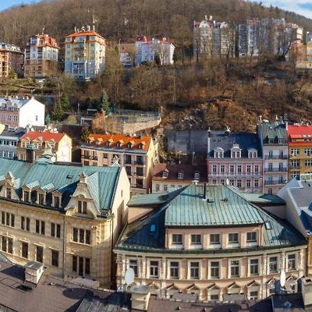 Karlovy Vary Zamecky Vrch Apartment Exterior photo