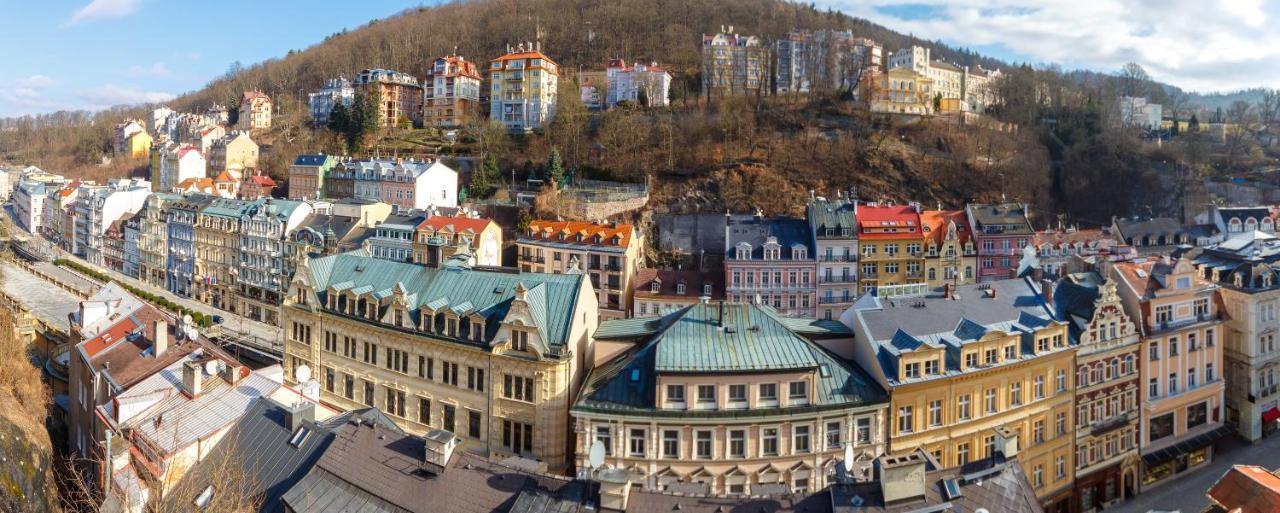 Karlovy Vary Zamecky Vrch Apartment Exterior photo