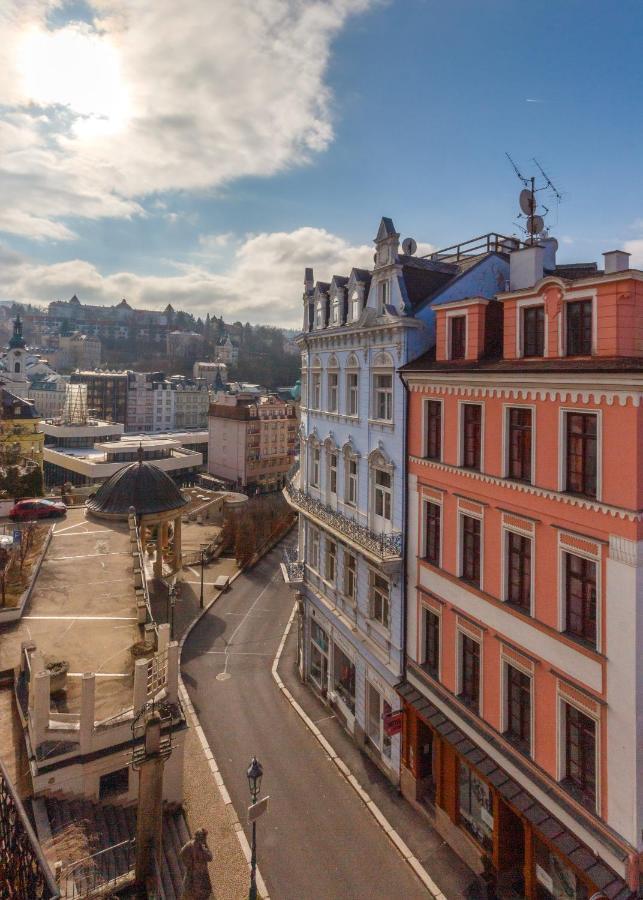 Karlovy Vary Zamecky Vrch Apartment Exterior photo