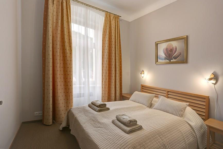 Karlovy Vary Zamecky Vrch Apartment Exterior photo